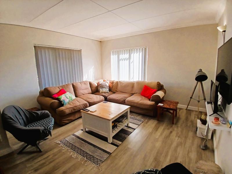 6 Bedroom Property for Sale in Stilbaai Wes Western Cape